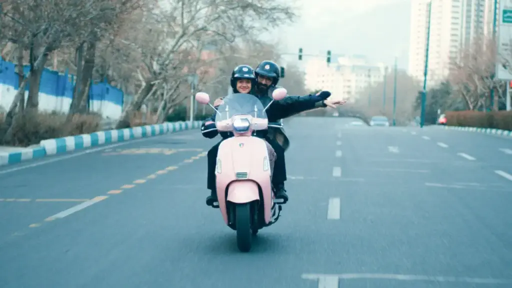 divine-comedy-film-iraniano