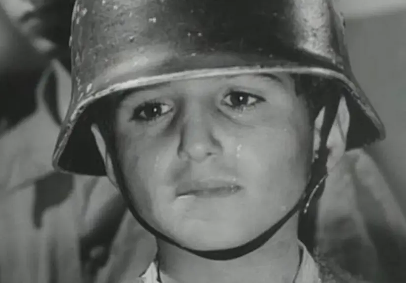 Le-quattro-giornate-di-Napoli-recensione-trama-cast